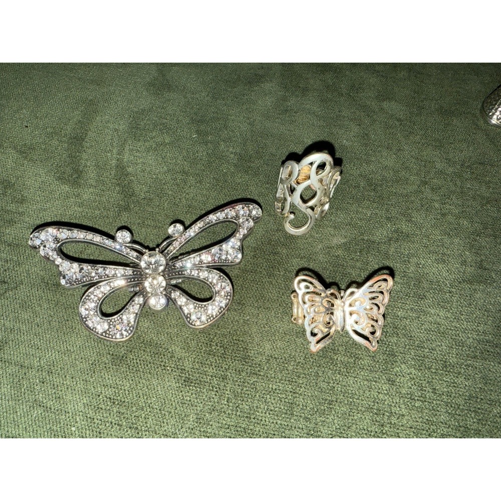 Lot Of 3 Vintage Stretchy‎ Rings Butterfly Silvertone Rhinestones